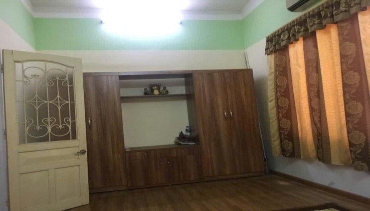 Cho thuê nhà ngõ 460 Khương Đình, 5 tầng, 36m2, 3 ngủ khép kín, 10..5 triệu
